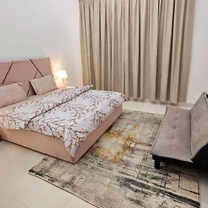 Deluxe Villa Rooms For Families Or Couples Or Ladies Dubai